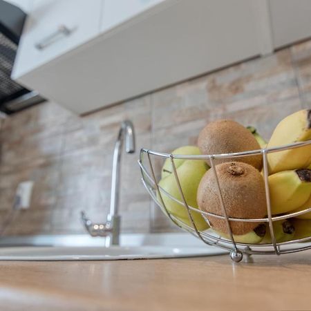 Apartment Ljube Πούλα Εξωτερικό φωτογραφία