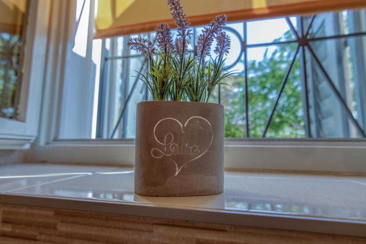 Apartment Ljube Πούλα Εξωτερικό φωτογραφία