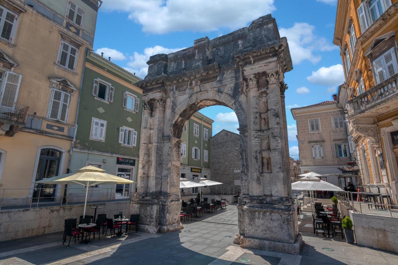 Apartment Ljube Πούλα Εξωτερικό φωτογραφία