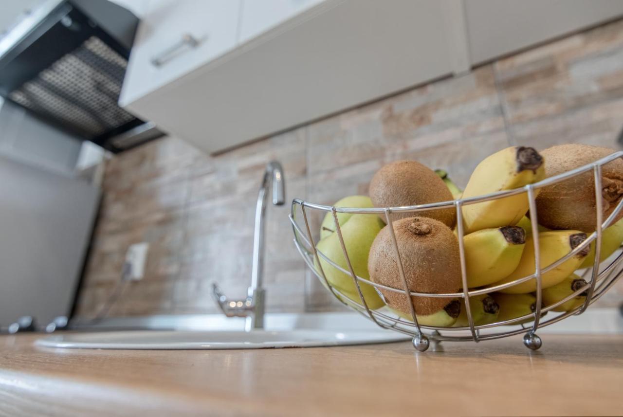 Apartment Ljube Πούλα Εξωτερικό φωτογραφία